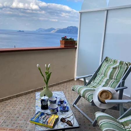 Il Profumo Dei Fiori Praiano