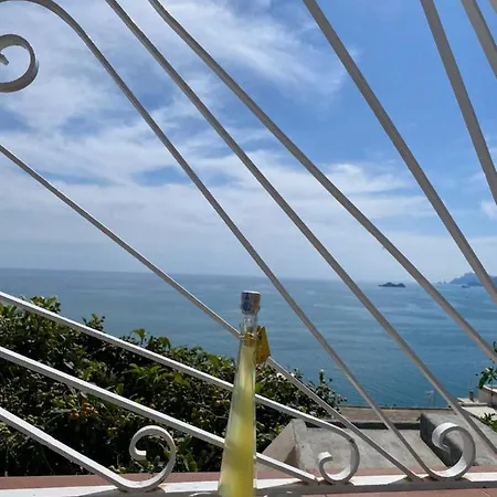 Il Profumo Dei Fiori * Praiano